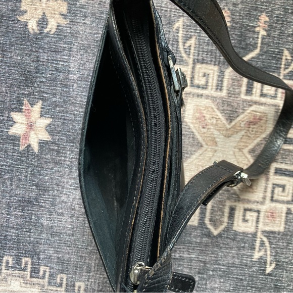 Etienne Aigner Small Black Leather Shoulder Bag - Picture 7 of 9